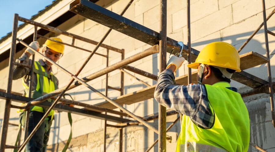 Professional gutter cleaning in Lincroft, NJ